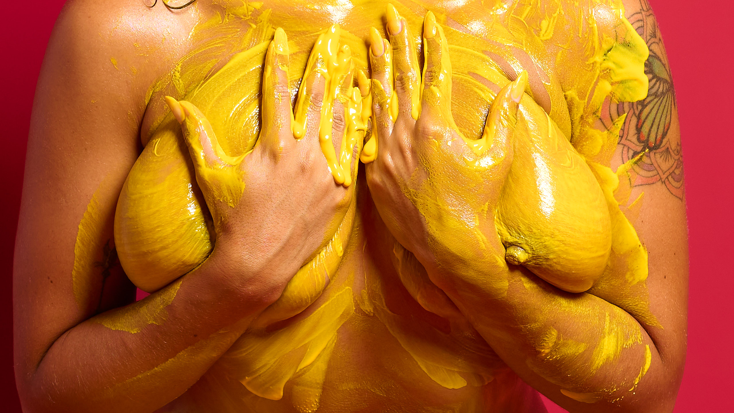 Argentinian Barcelona resident Pyar Zen Colors body paint erotic photography Cinaed Dane