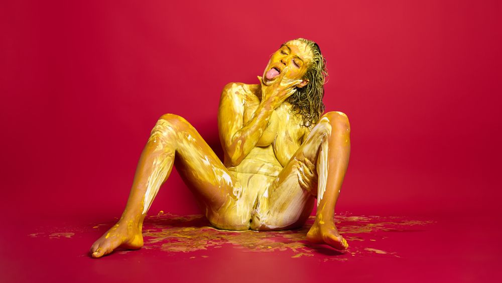 Argentinian Barcelona resident Pyar Zen Colors body paint erotic photography Cinaed Dane